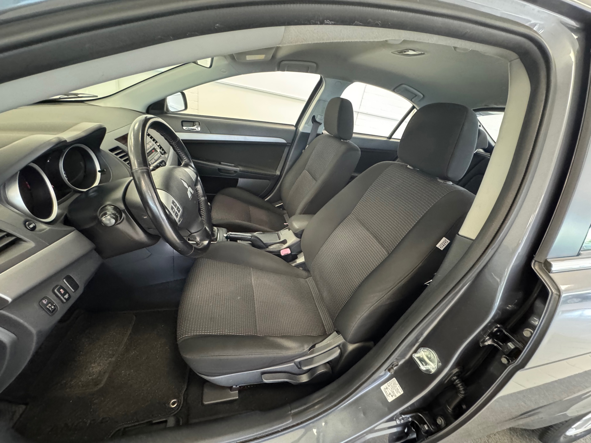 Foto van Mitsubishi Mitsubishi Lancer