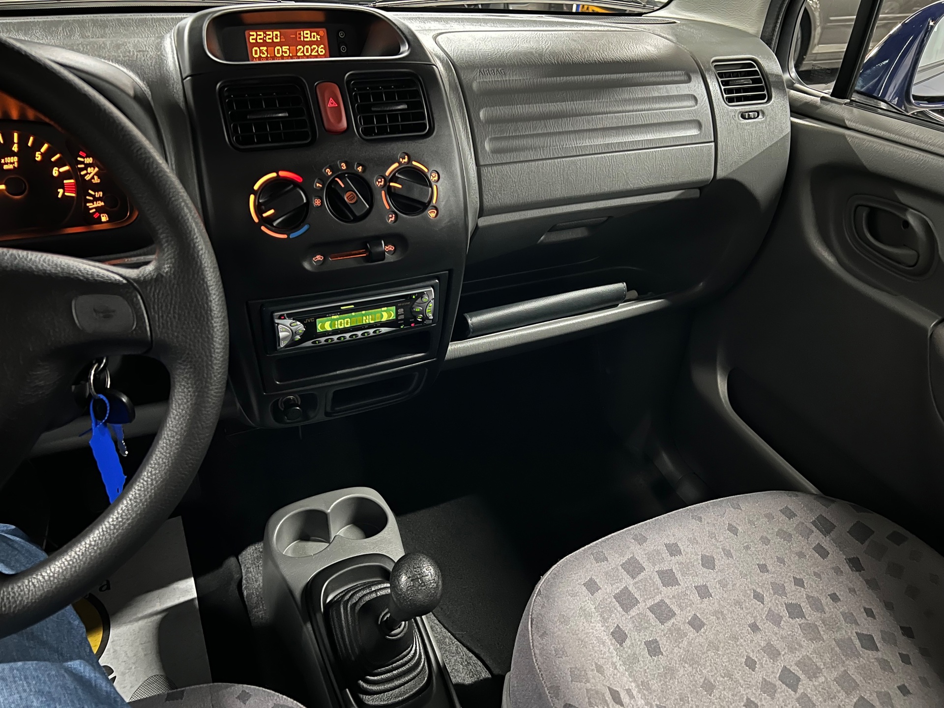 Foto van Opel Agila