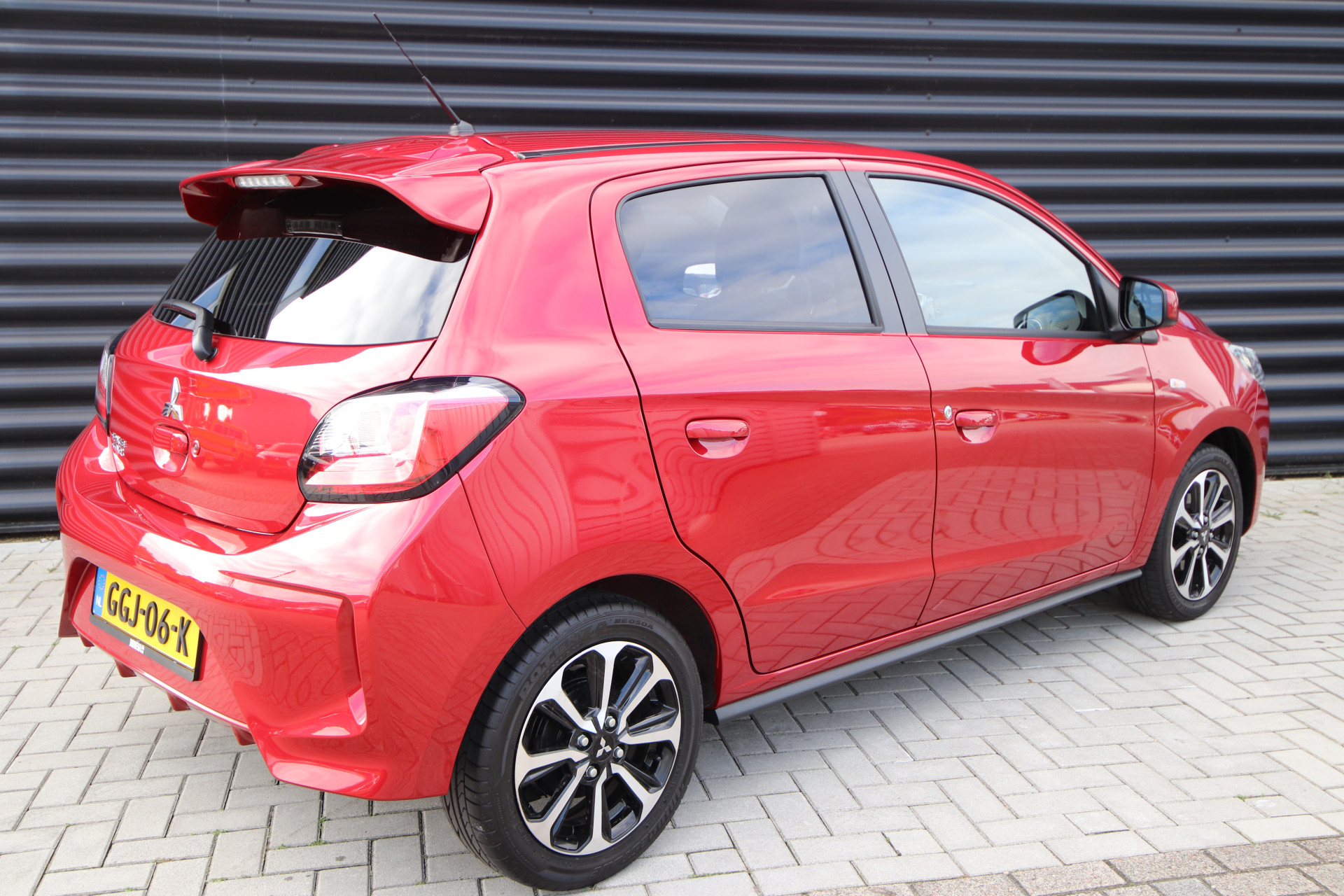 Foto van Mitsubishi Space Star