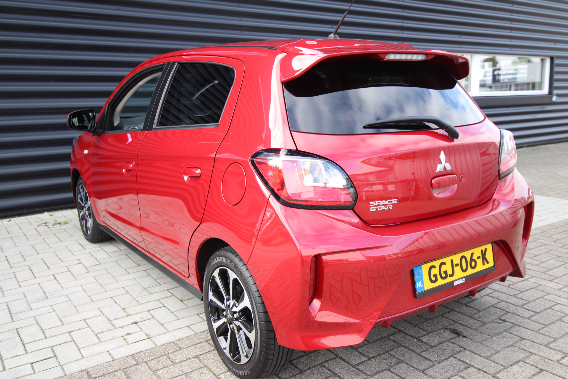 Foto van Mitsubishi Space Star