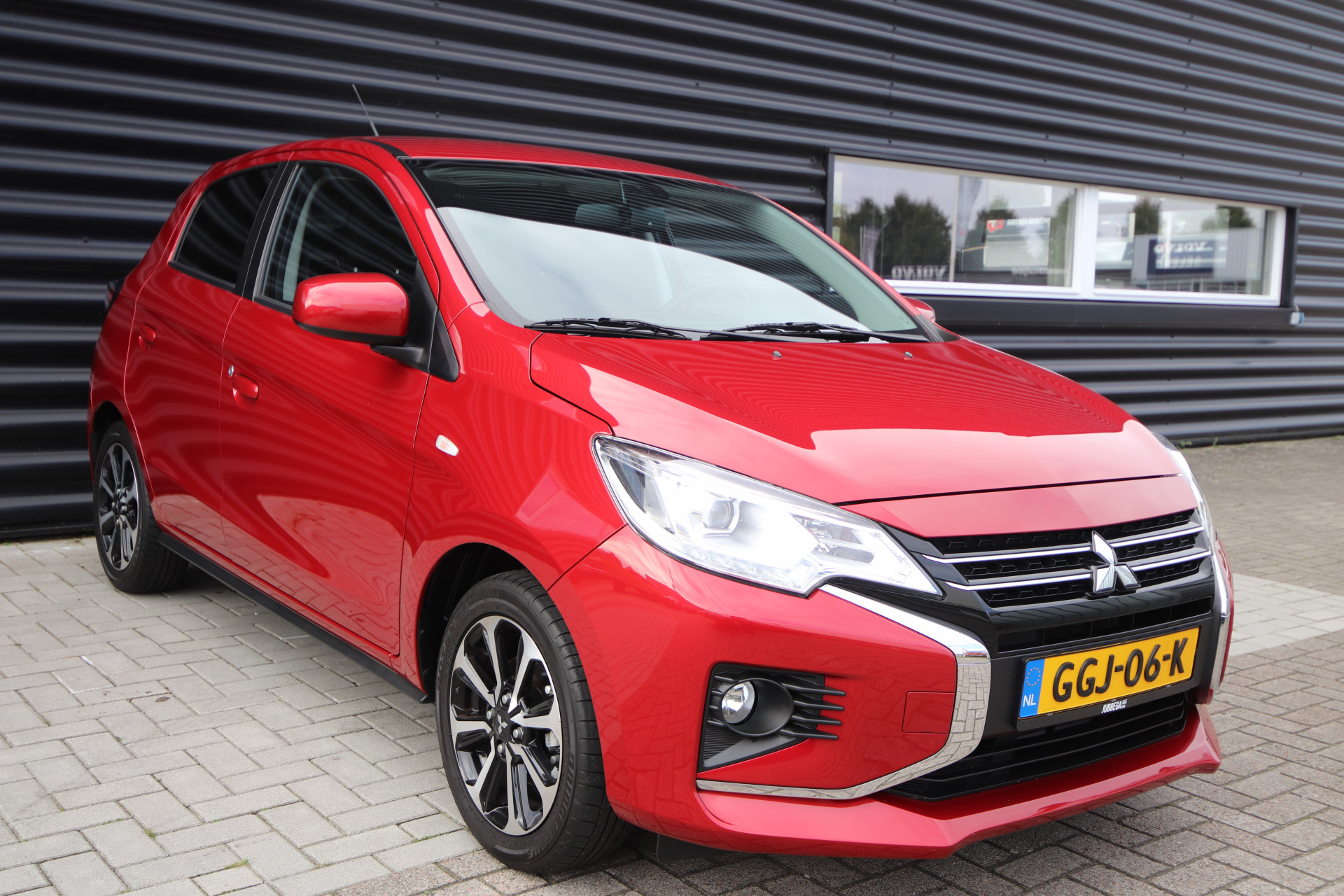 Foto van Mitsubishi Space Star