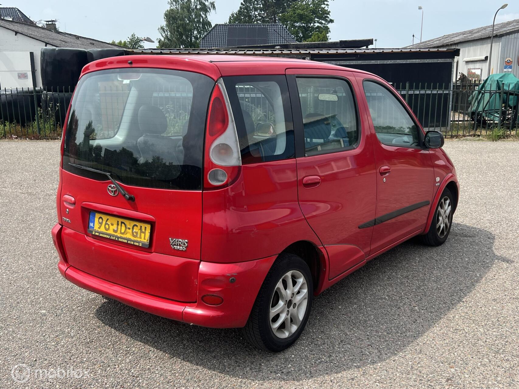 Foto van Toyota Toyota Yaris Verso