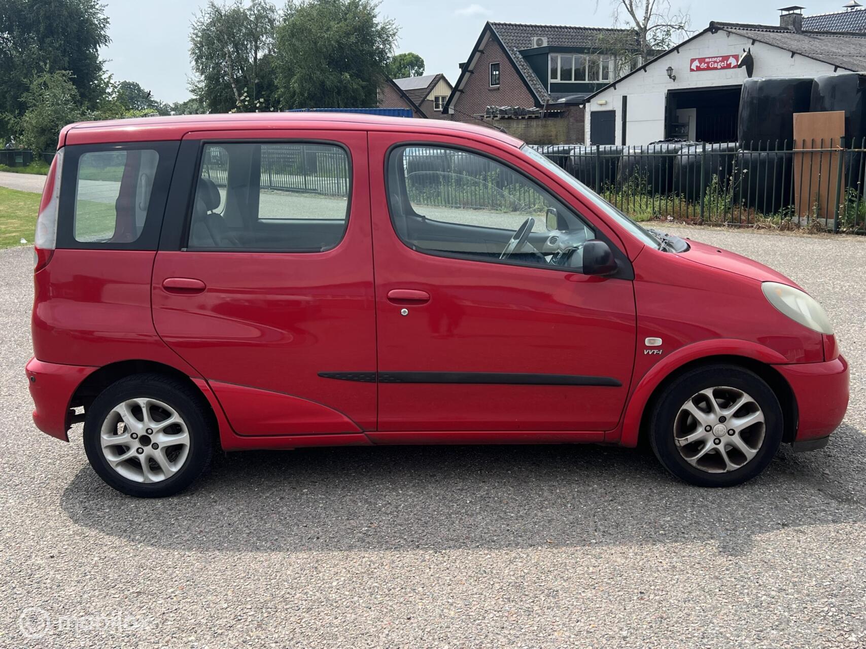 Foto van Toyota Toyota Yaris Verso