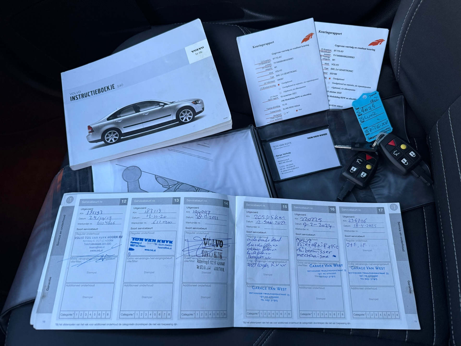 Foto van Volvo S40