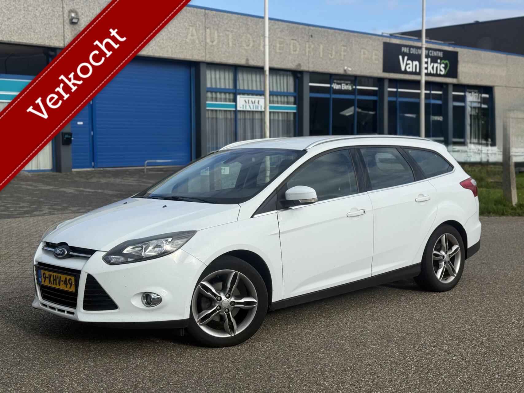 Ford Focus 1.0 EcoBoost Titanium Cruise/Airco 6-BAK 2013 - voorkant