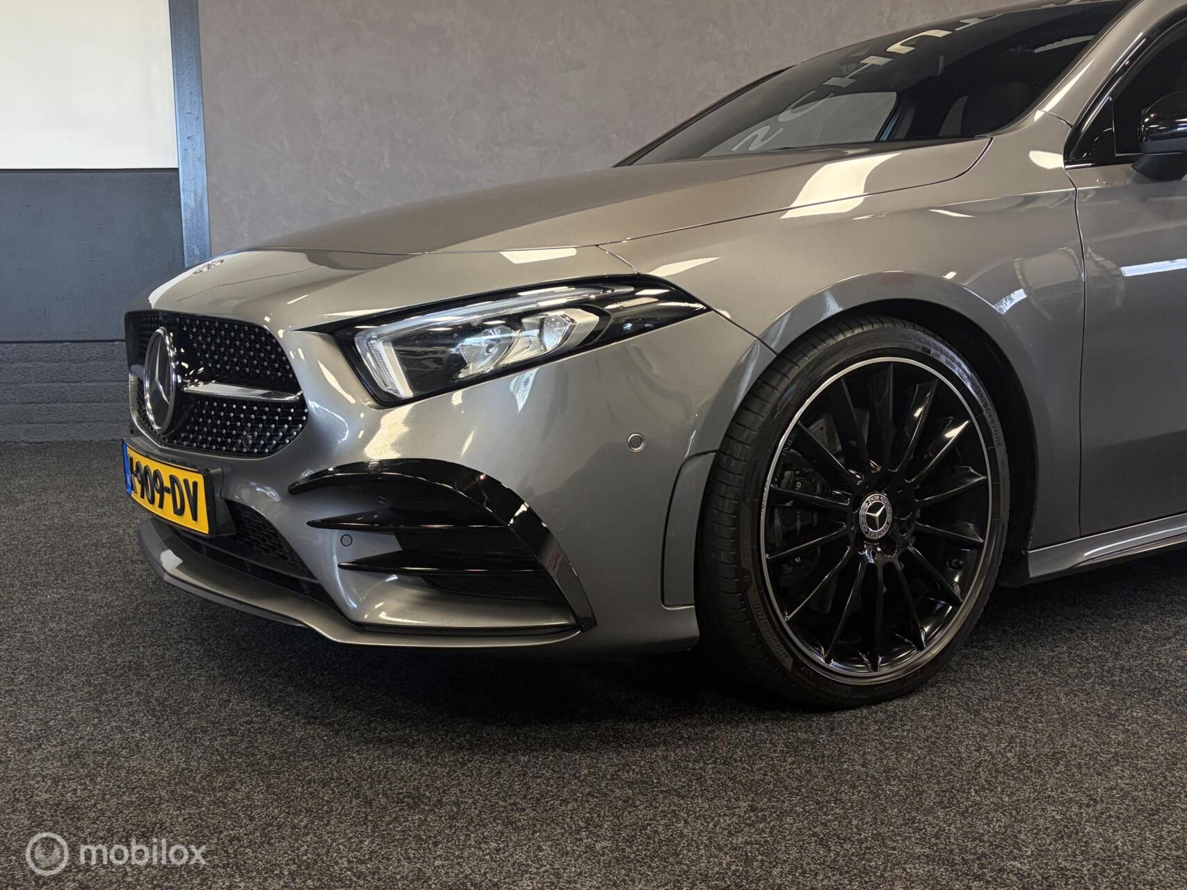 Foto van Mercedes-Benz A 250