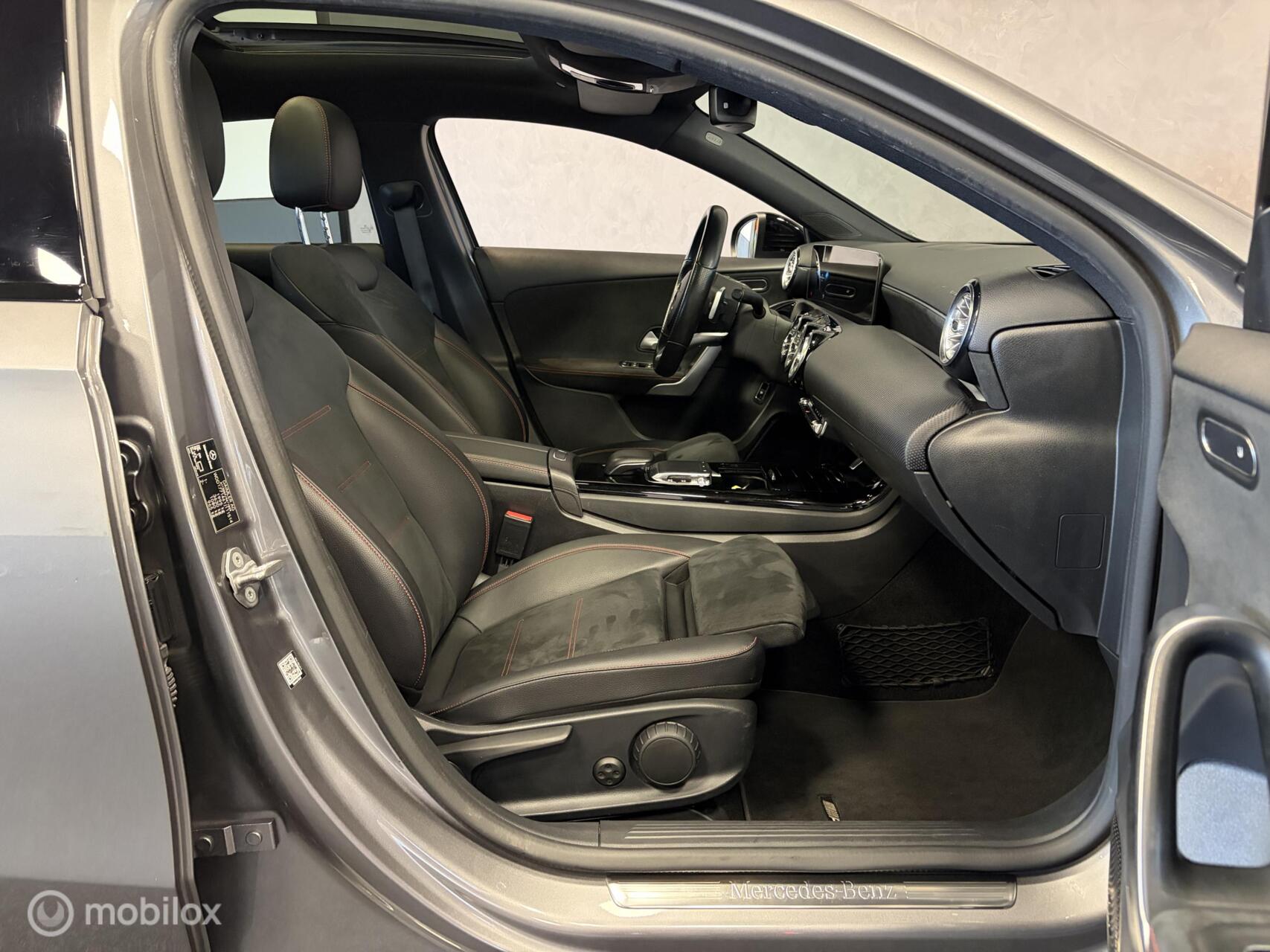 Foto van Mercedes-Benz A 250