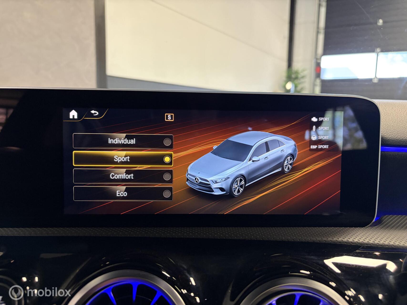 Foto van Mercedes-Benz A 250