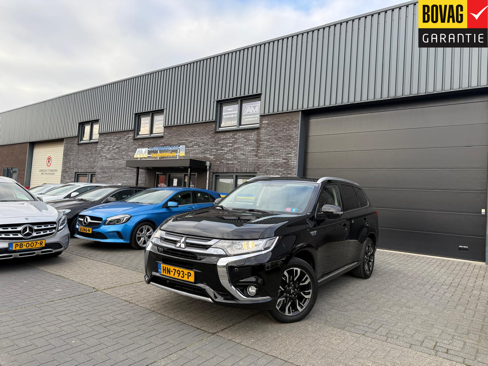Foto van MITSUBISHI MITSUBISHI OUTLANDER