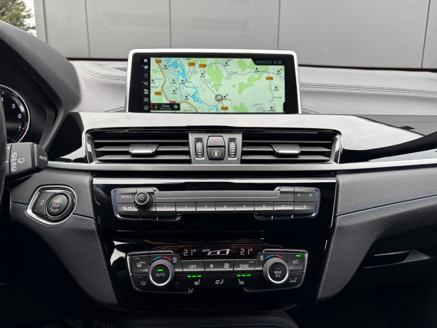 Foto van BMW X2 Sdrive18i