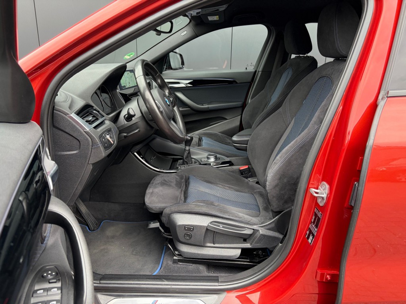 Foto van BMW X2 Sdrive18i