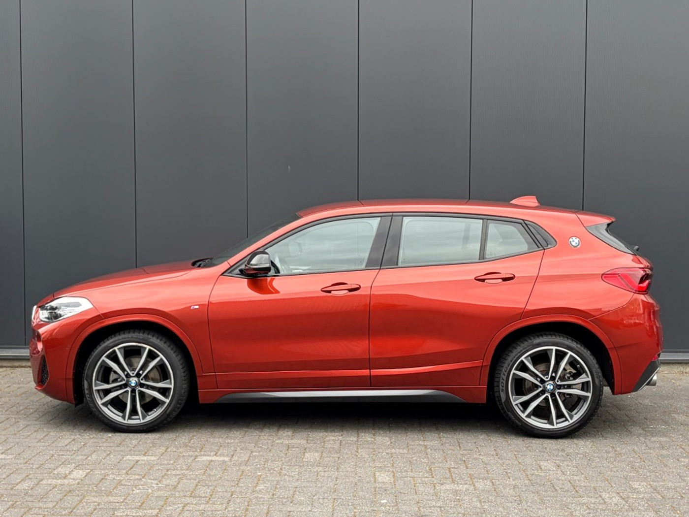 Foto van BMW X2 Sdrive18i