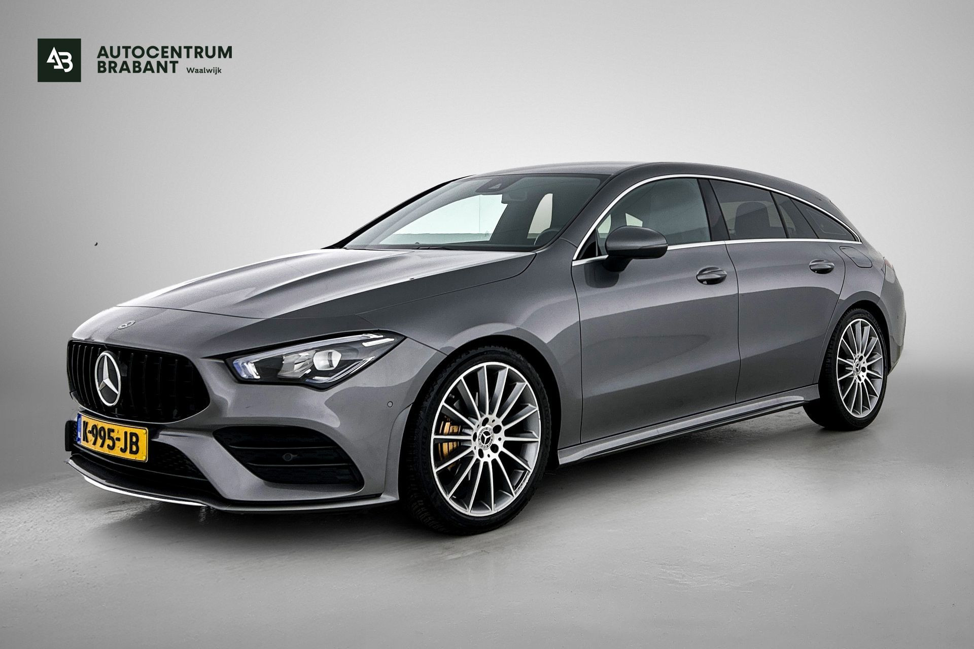Foto van MERCEDES-BENZ CLA 180