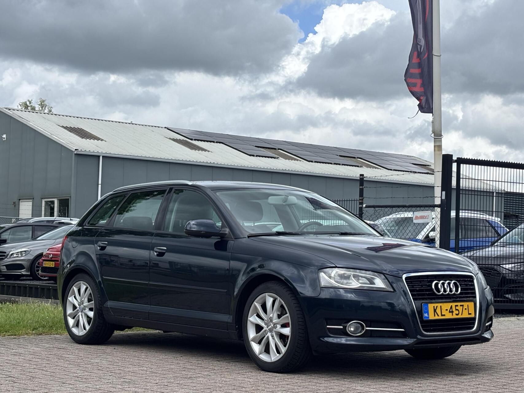 Audi Audi A3 1.2 TFSI Attraction Pro Line Business trekhaak 2011 - voorkant