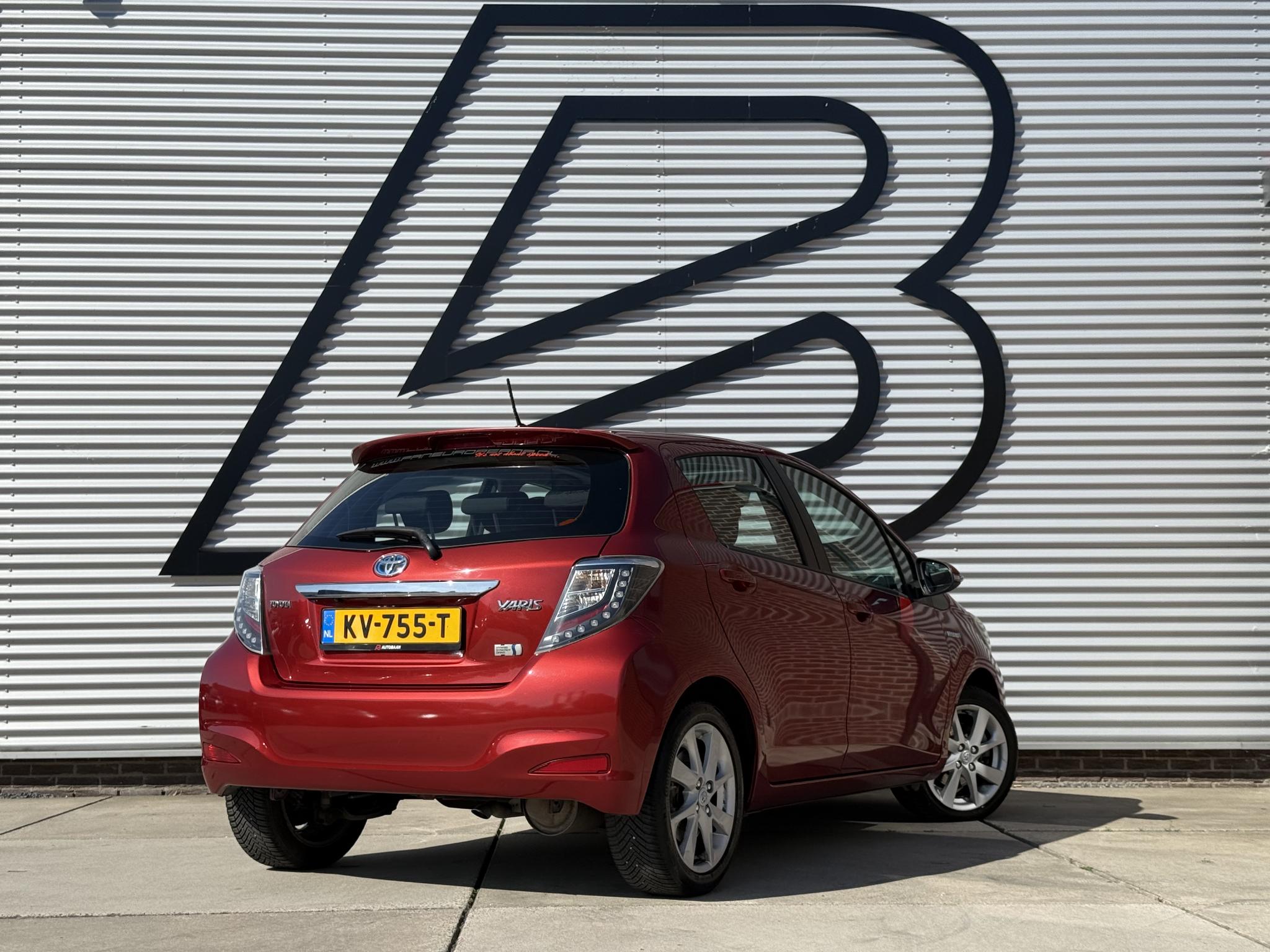 Foto van Toyota Toyota Yaris Hybrid