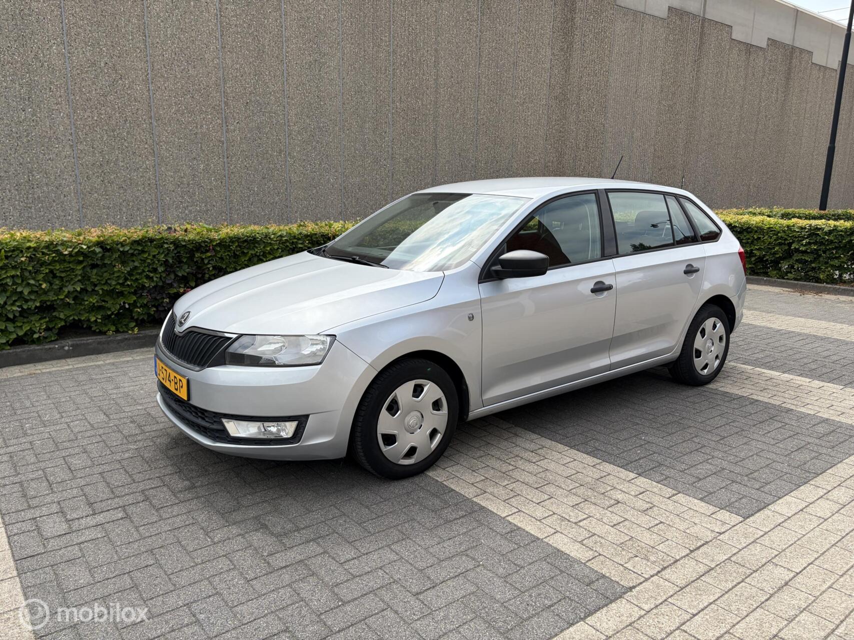 Foto van SKODA RAPID