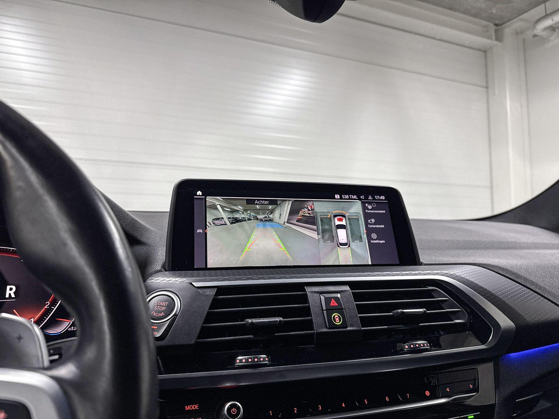Foto van BMW X4 Xdrive20i