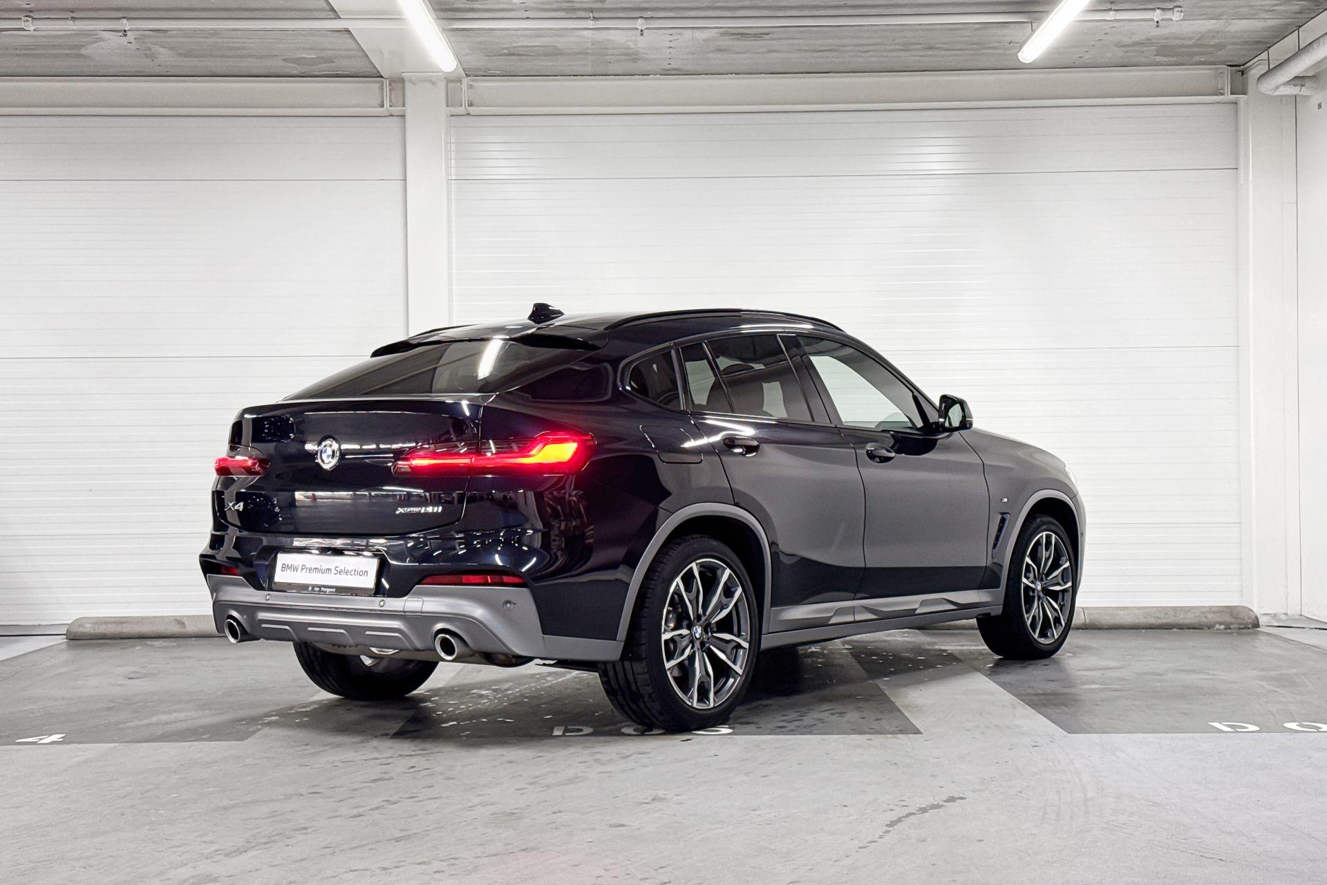 Foto van BMW X4 Xdrive20i