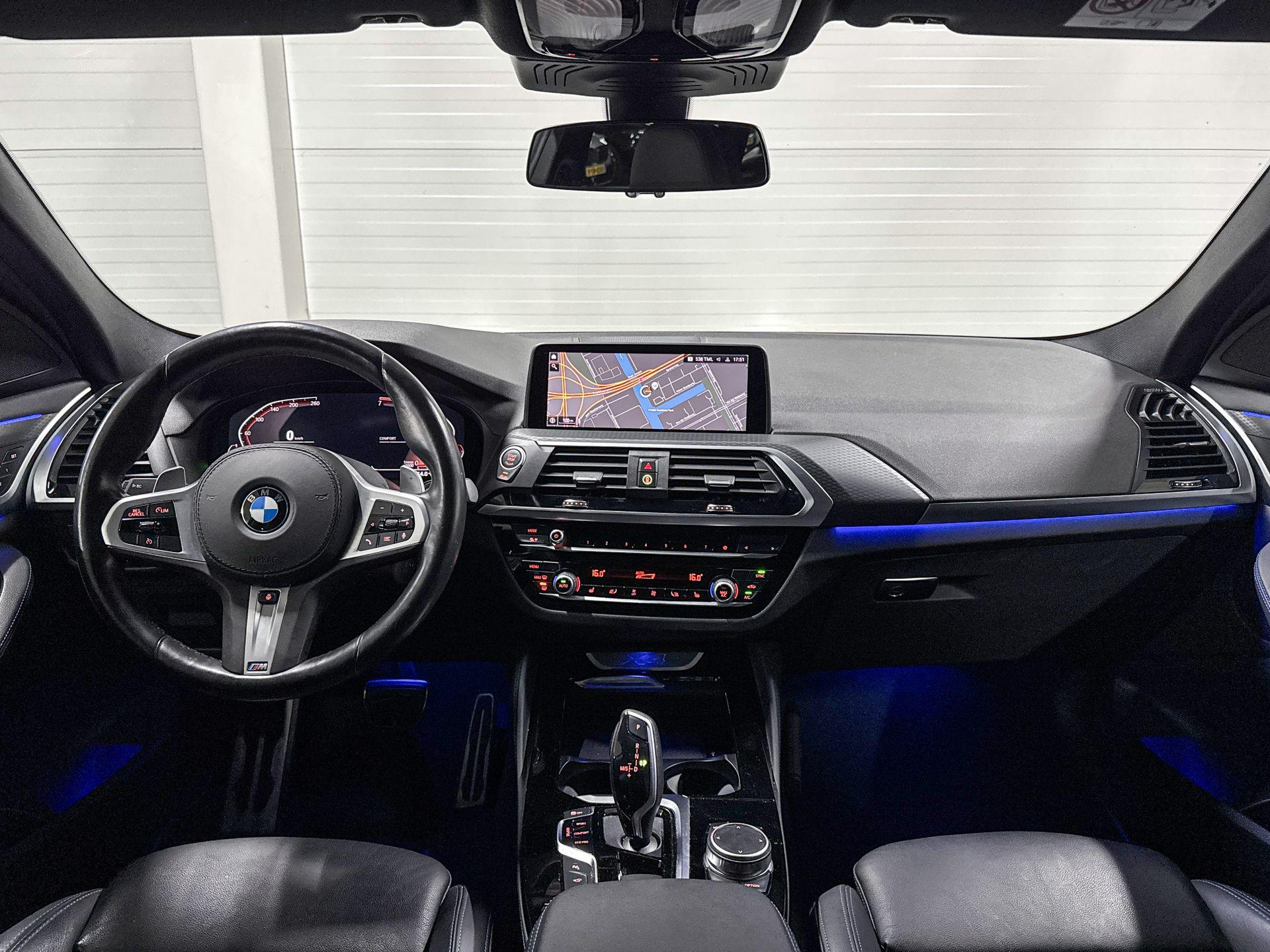 Foto van BMW X4 Xdrive20i