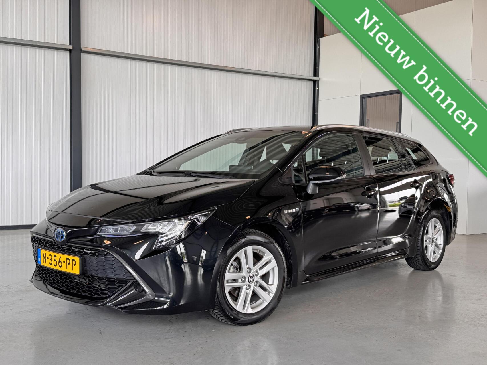 Toyota Toyota Corolla 1.8 Hybrid Active|Camera|Navi|Apple&Android CarPlay| 2021 - voorkant