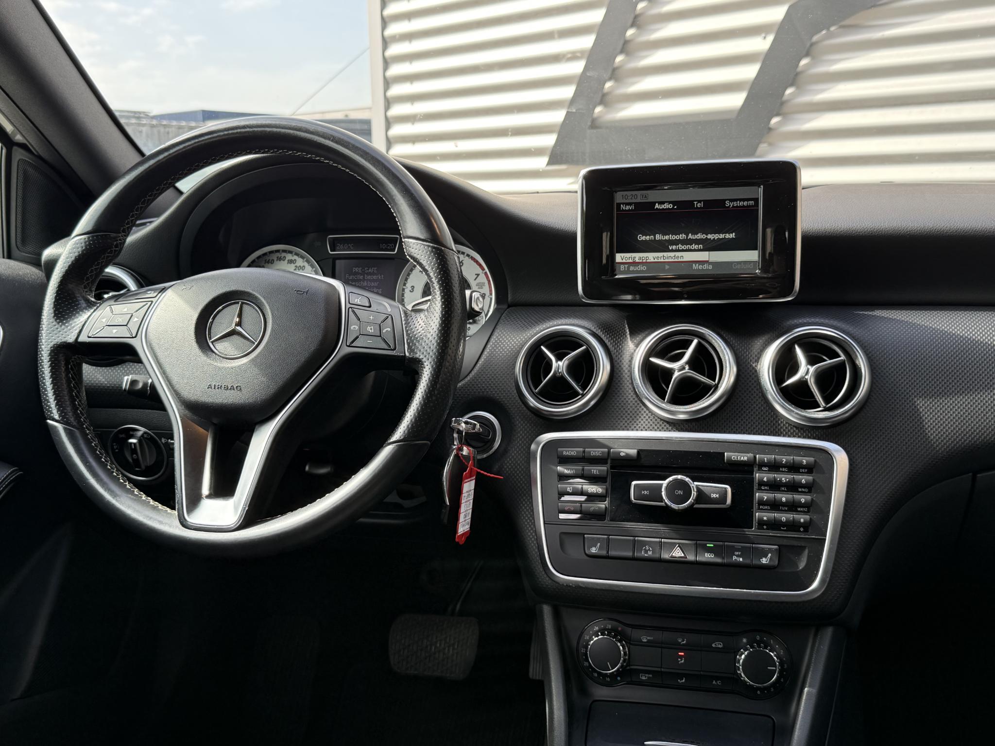 Foto van Mercedes-Benz A 180