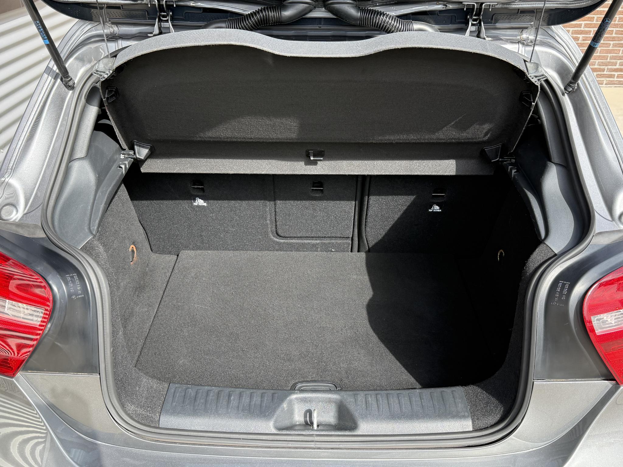 Foto van Mercedes-Benz A 180