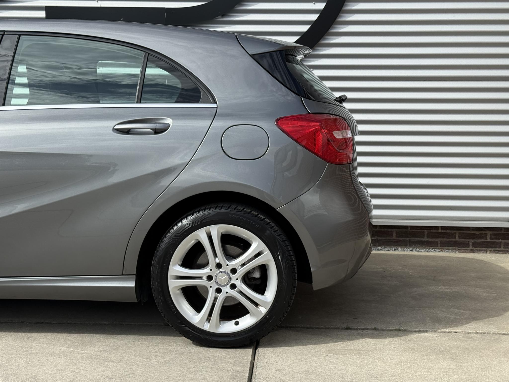 Foto van Mercedes-Benz A 180