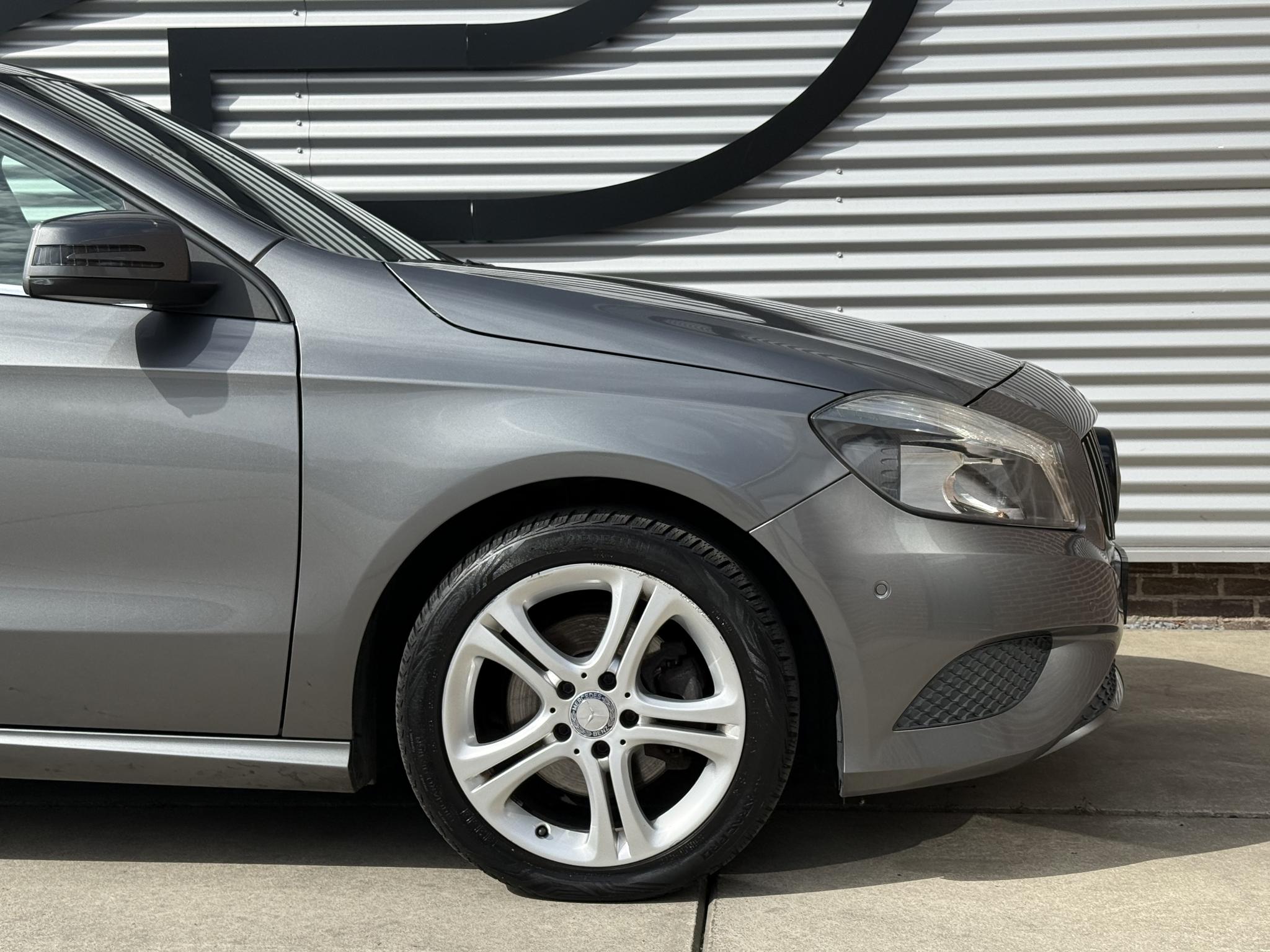Foto van Mercedes-Benz A 180