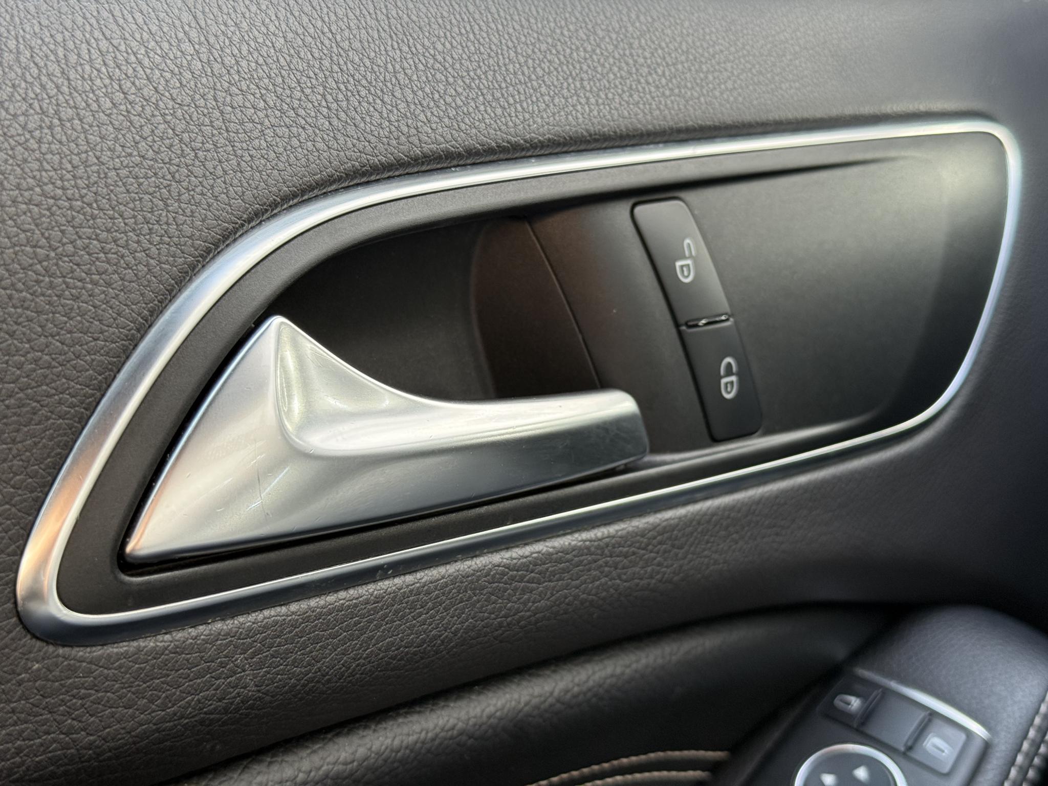 Foto van Mercedes-Benz A 180