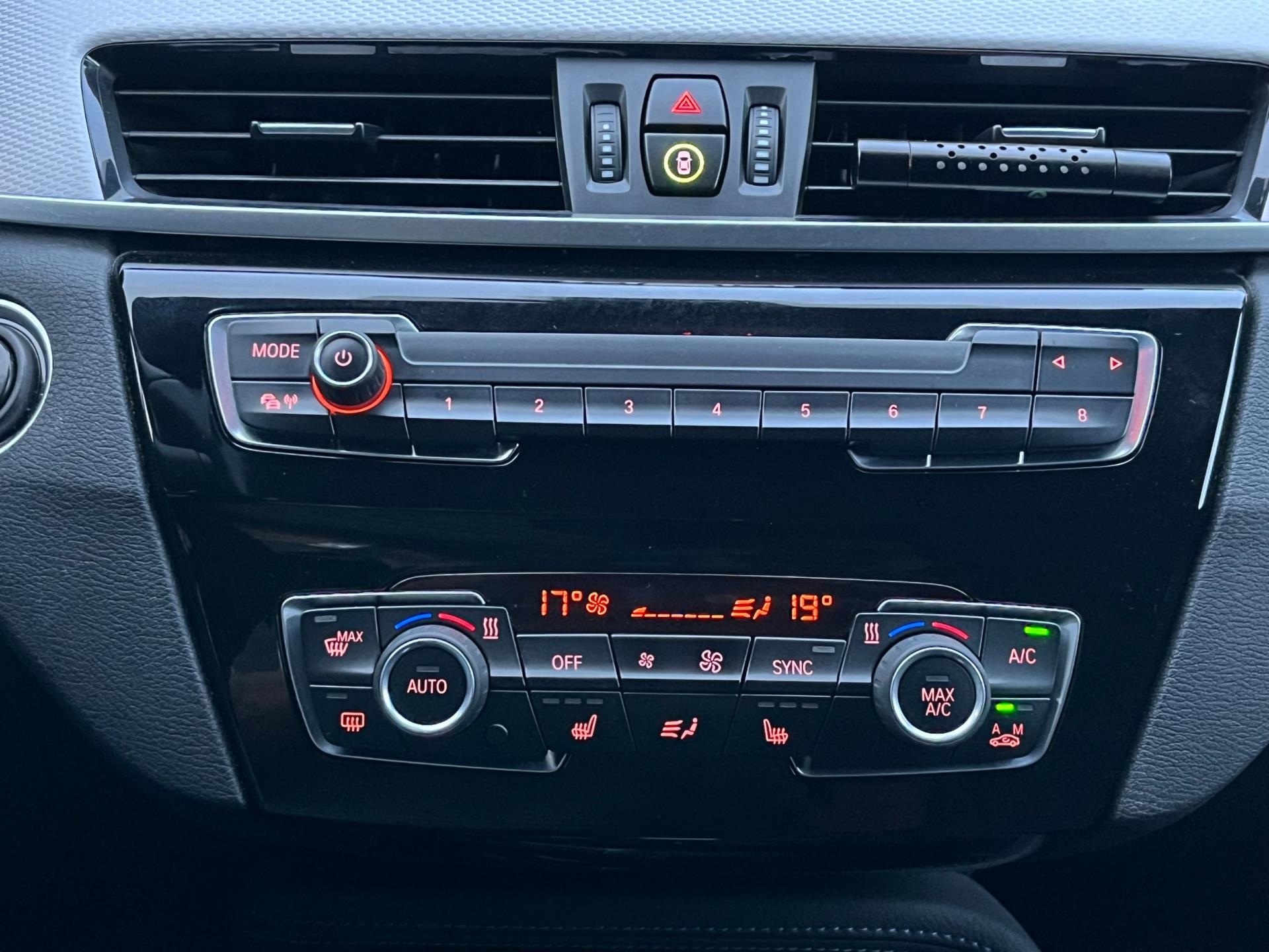 Foto van BMW X1 Sdrive18i