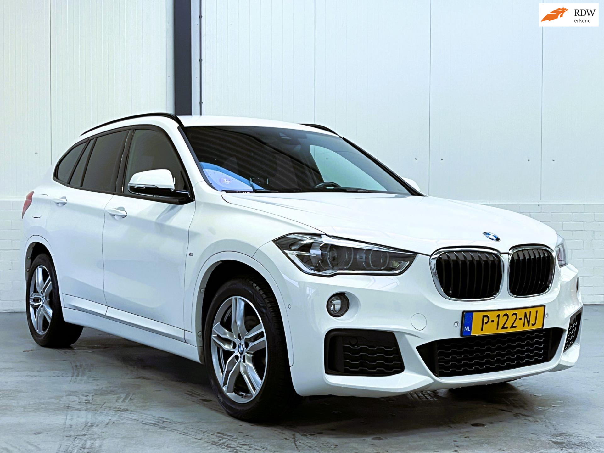 Foto van BMW X1 Sdrive18i