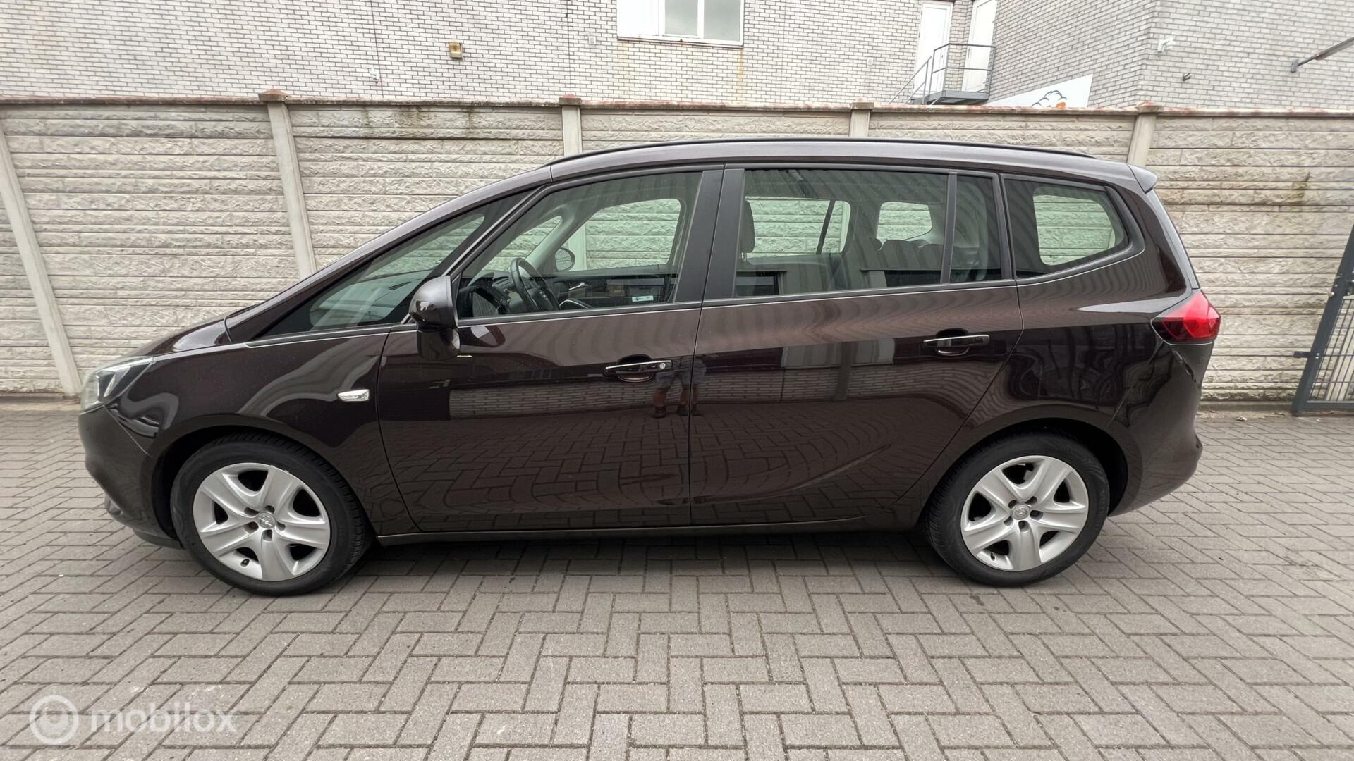 Foto van Opel Zafira