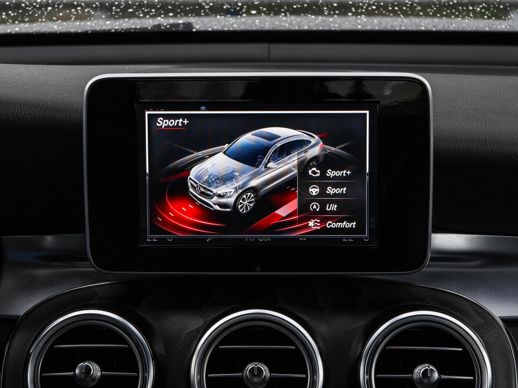 Foto van Mercedes-Benz GLC 220 D 4Matic