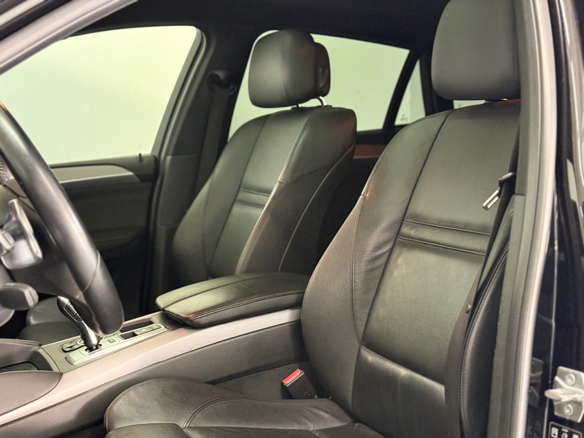 Foto van BMW X6 M50d