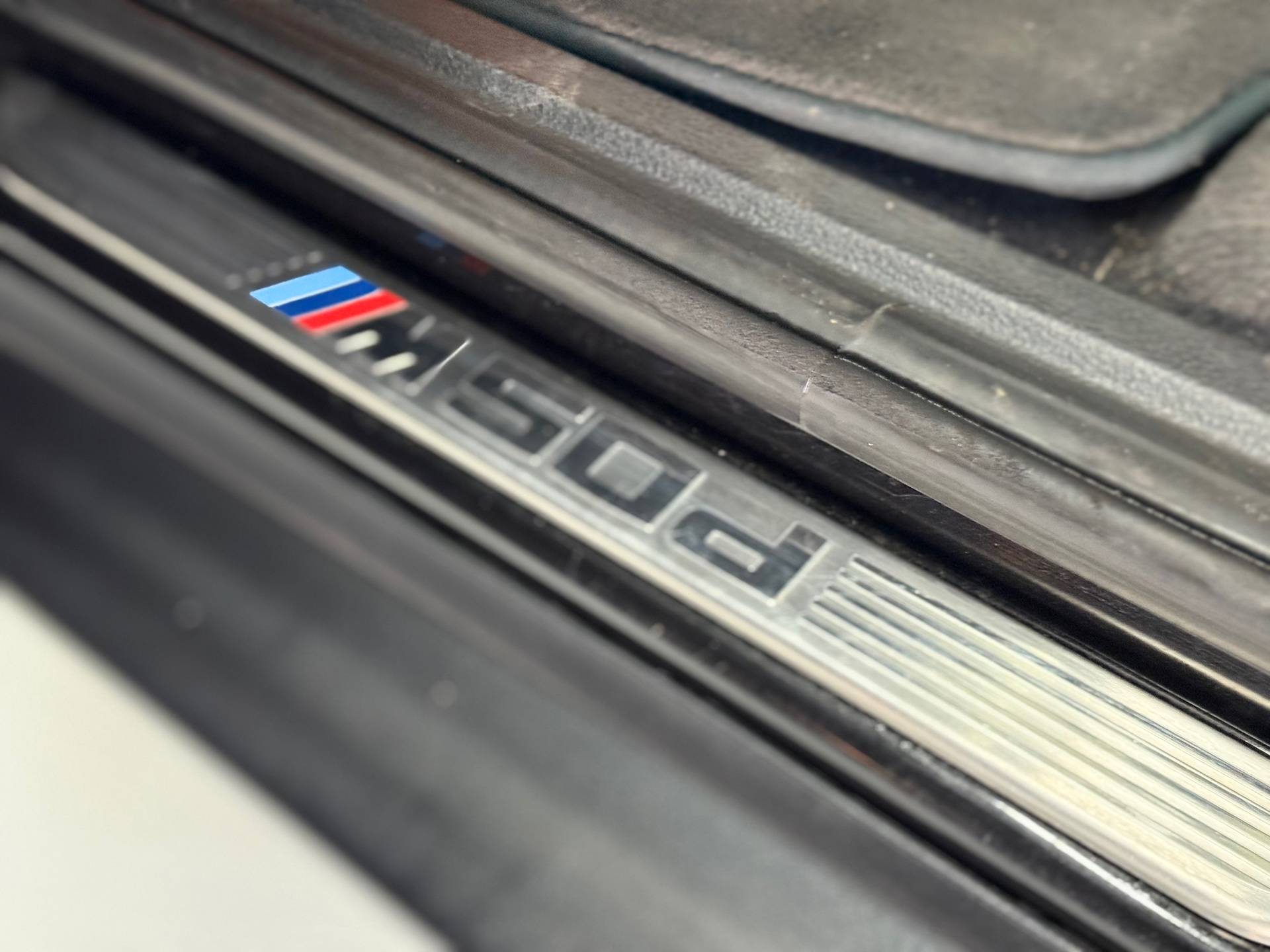 Foto van BMW X6 M50d