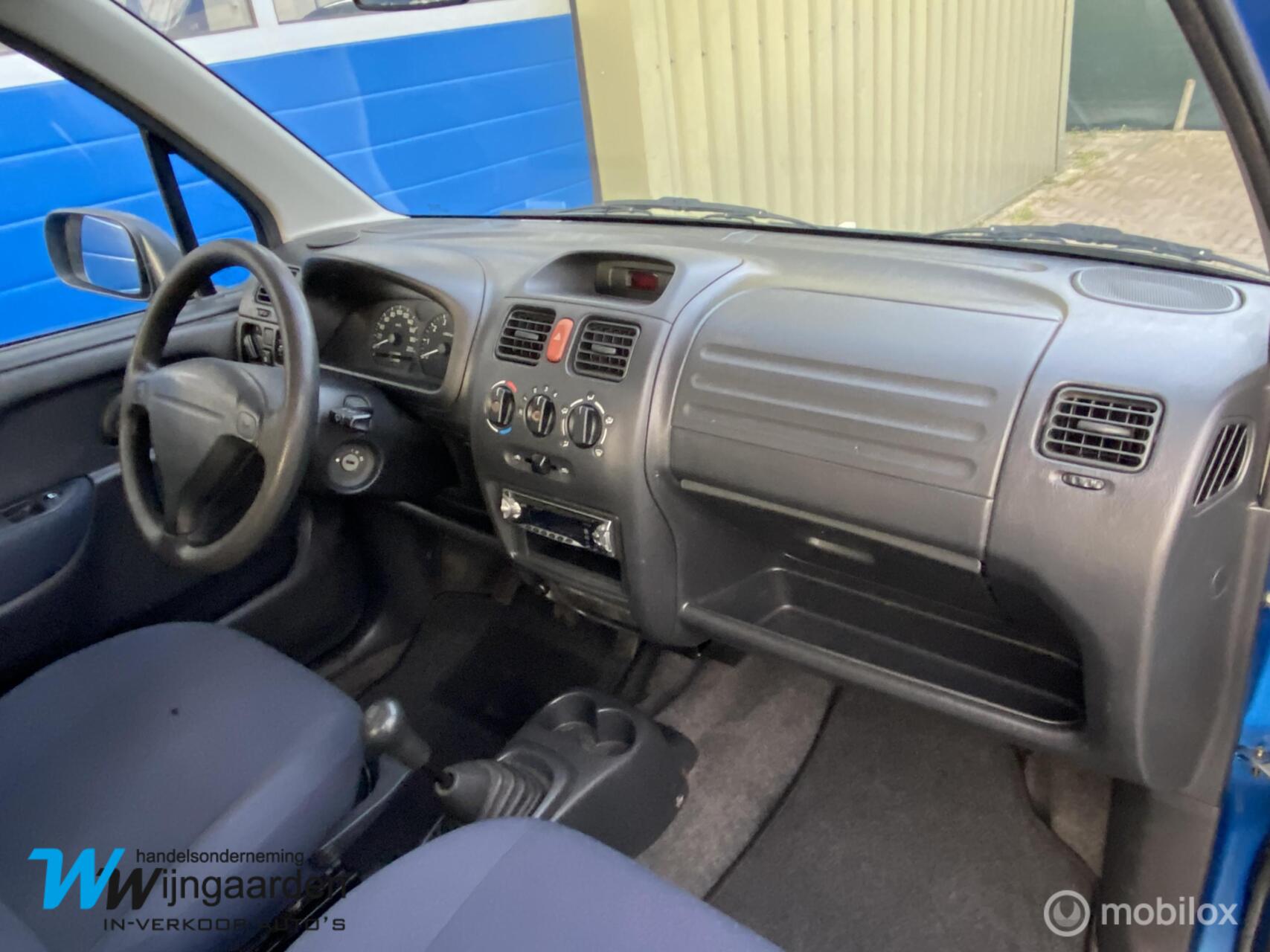 Foto van Suzuki Wagon R