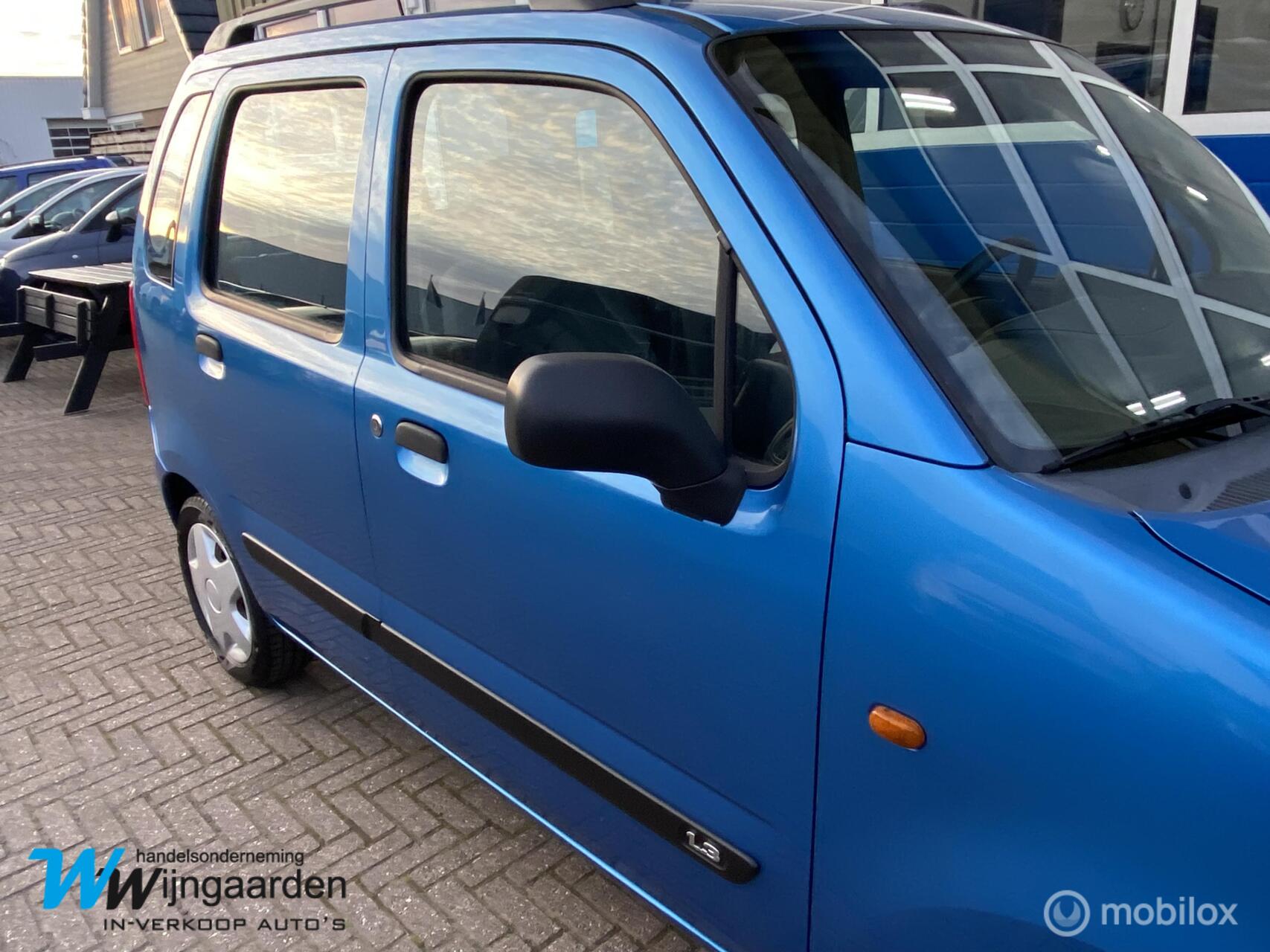 Foto van Suzuki Wagon R