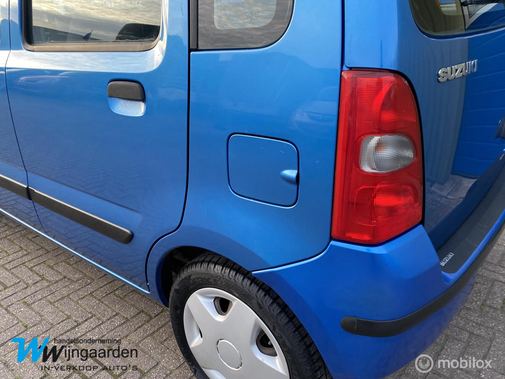 Foto van Suzuki Wagon R