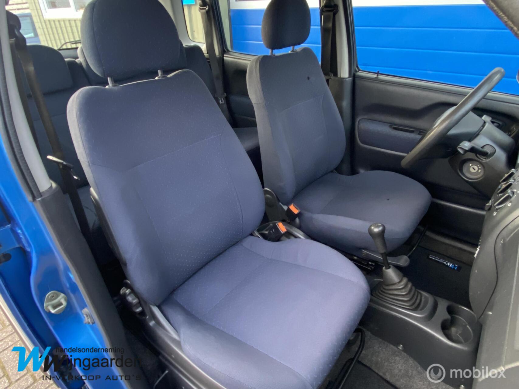 Foto van Suzuki Wagon R