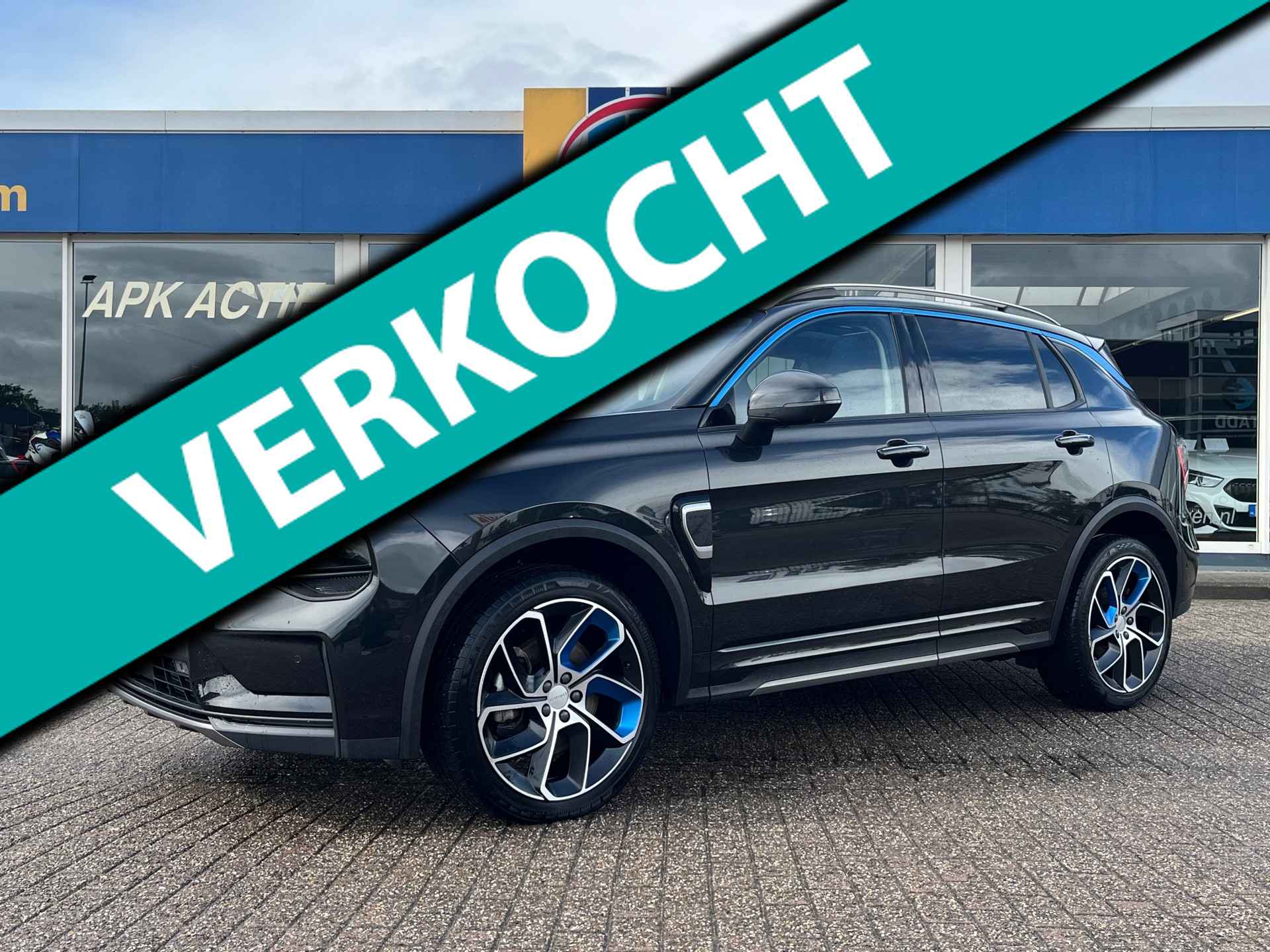 Lynk&co LYNK & Co 01 1.5 261pk PHEV 7DCTH | Orig.NL | PanoramaDak | 360 graden Camera | Carplay | 2023 - voorkant