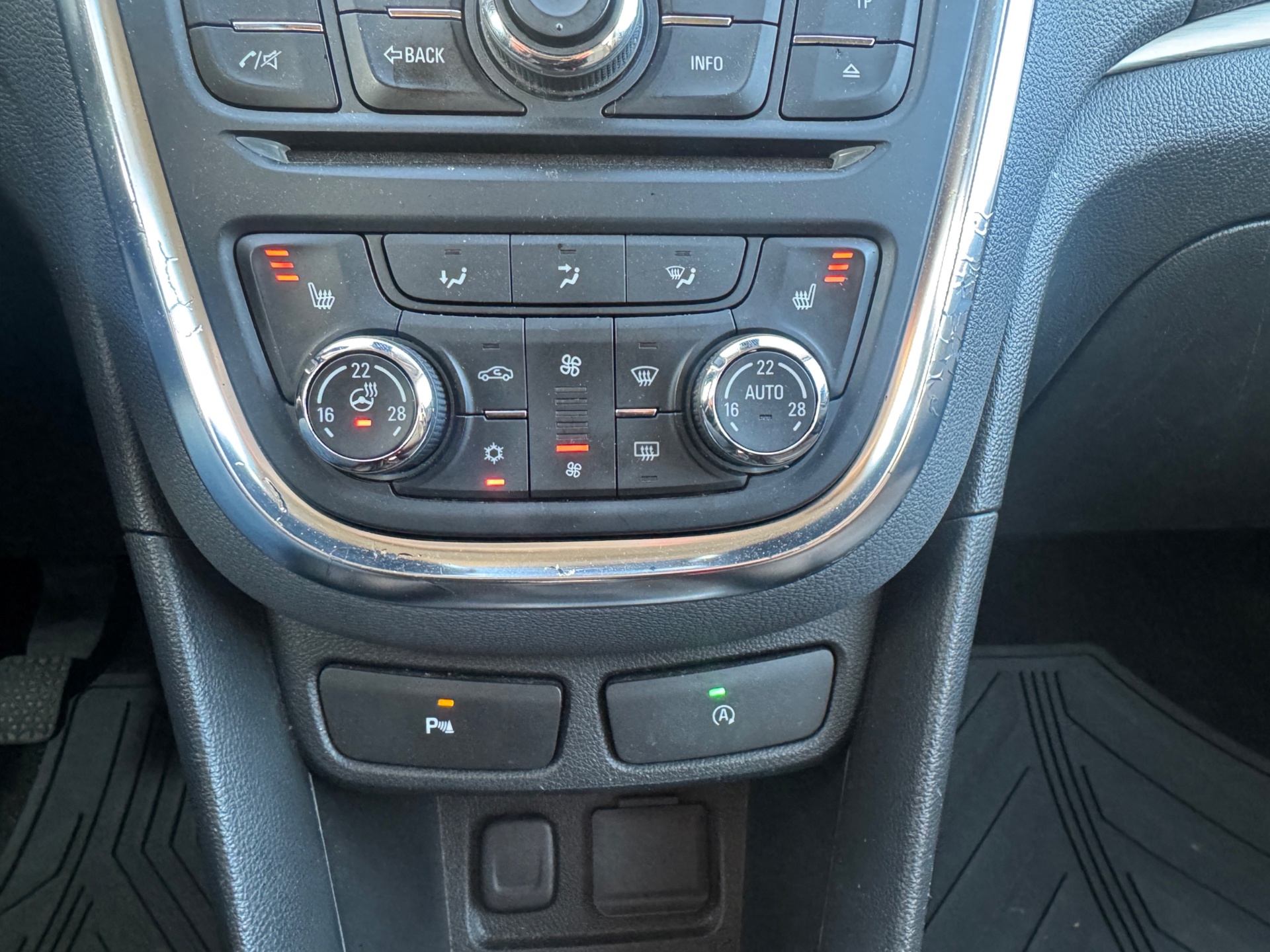 Foto van Opel Mokka