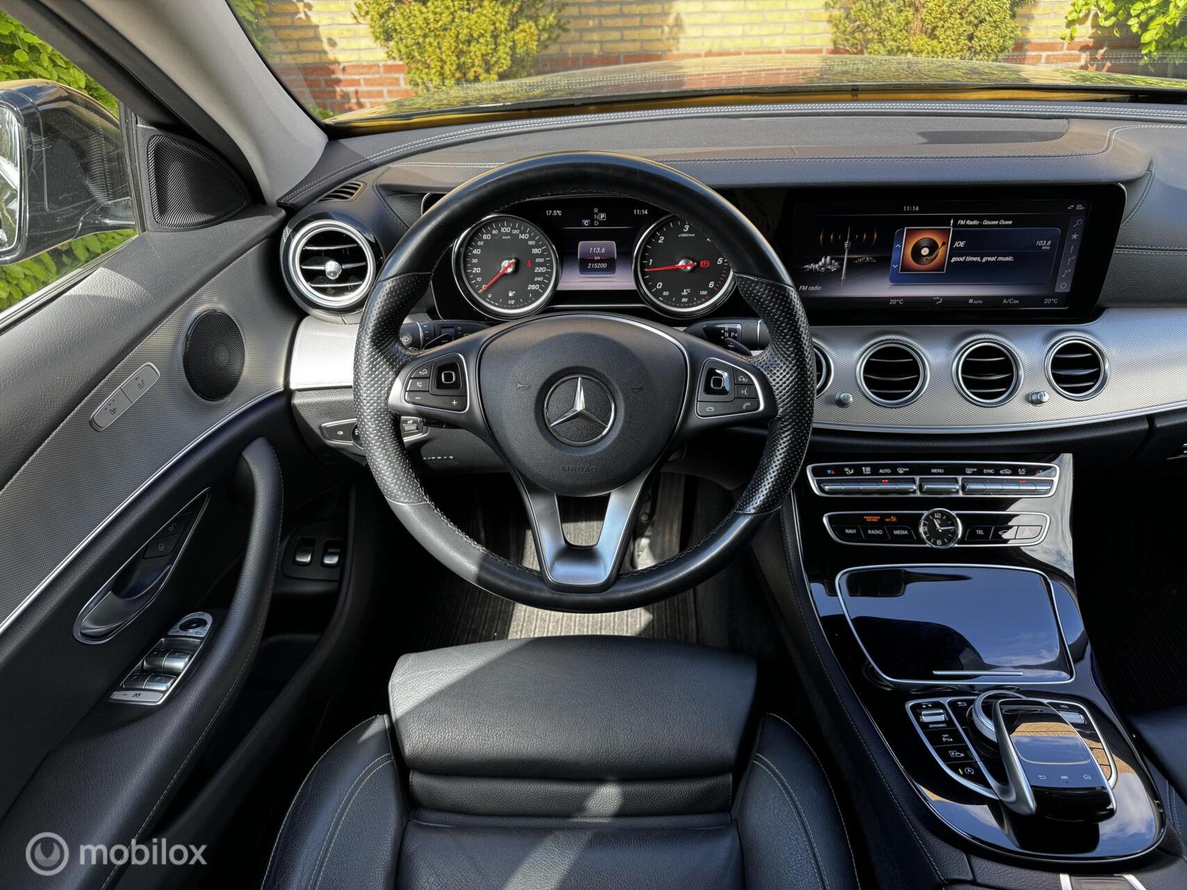 Foto van Mercedes-Benz E 220 D