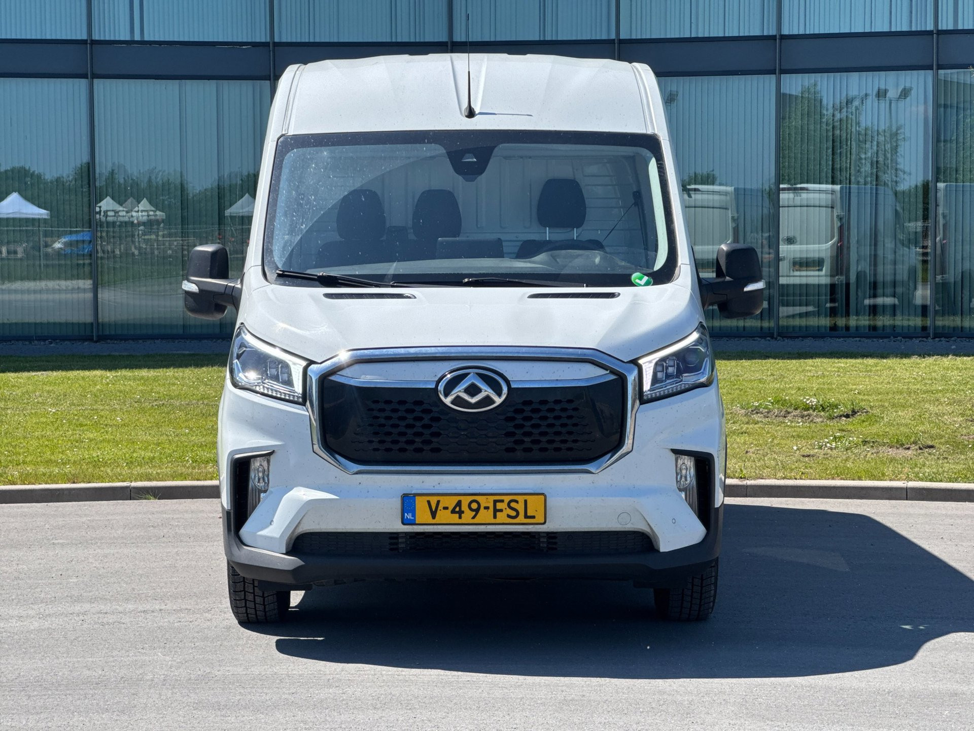 Foto van Maxus Maxus Edeliver 9