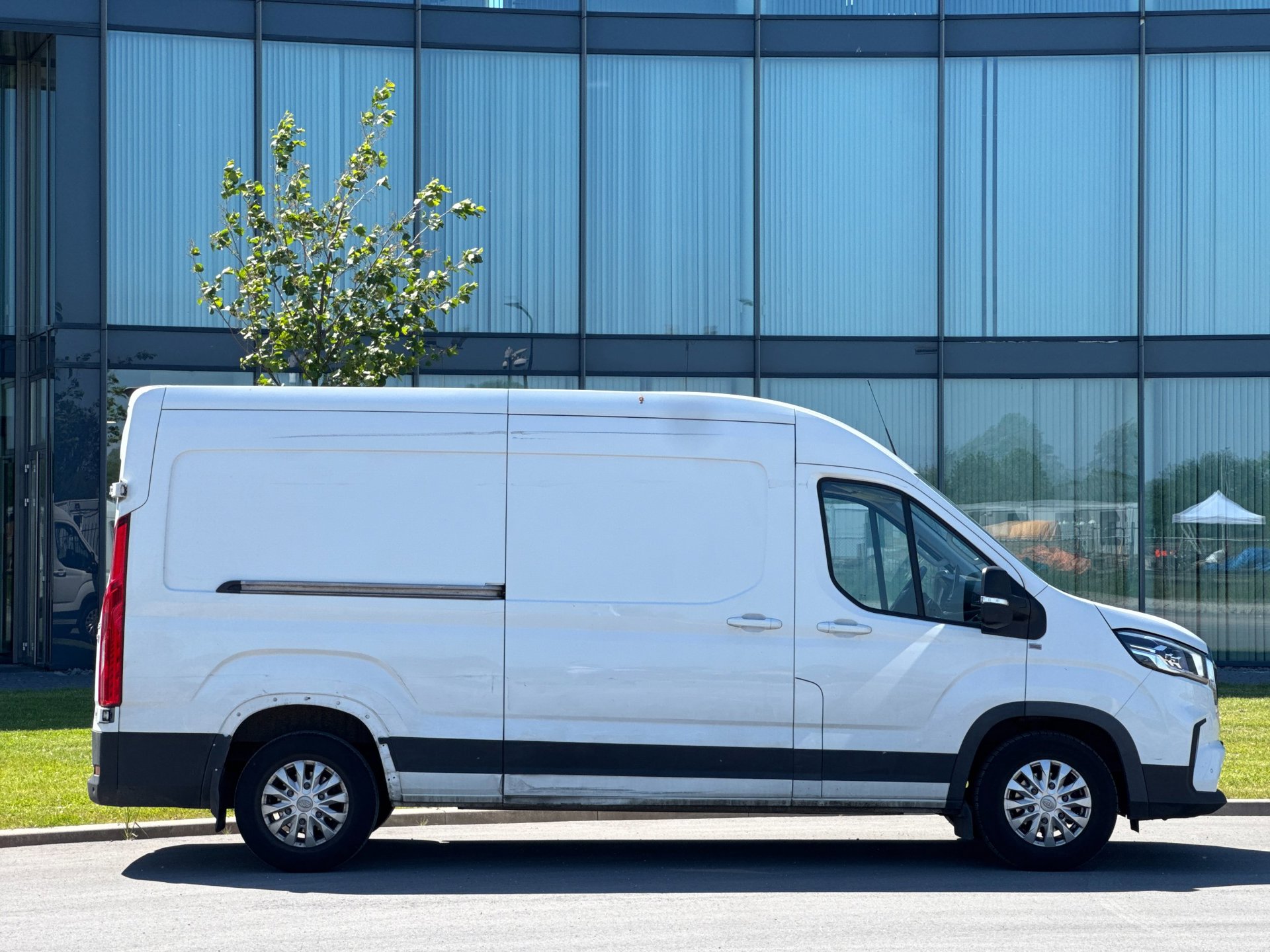 Foto van Maxus Maxus Edeliver 9