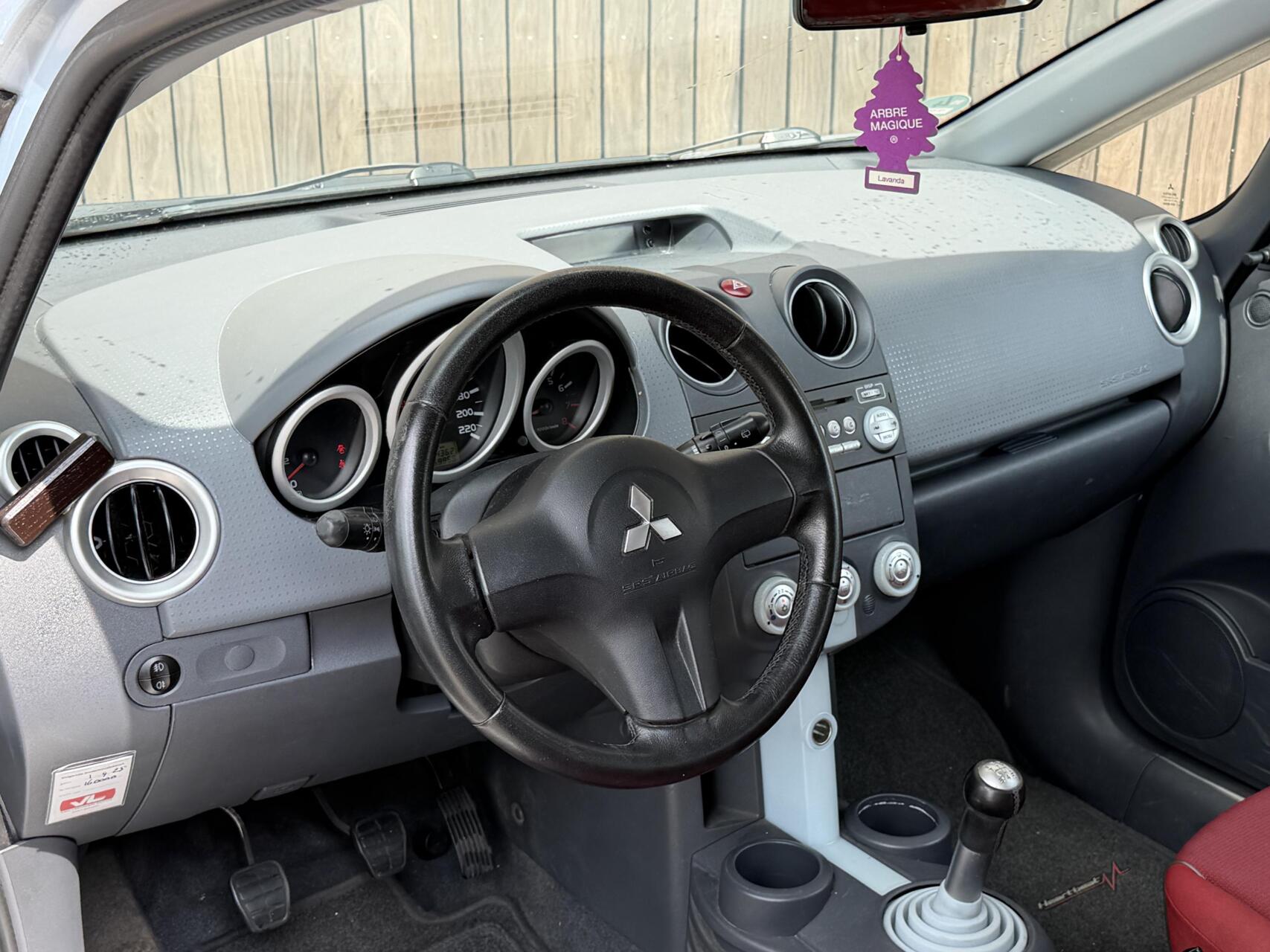 Foto van Mitsubishi Mitsubishi Colt