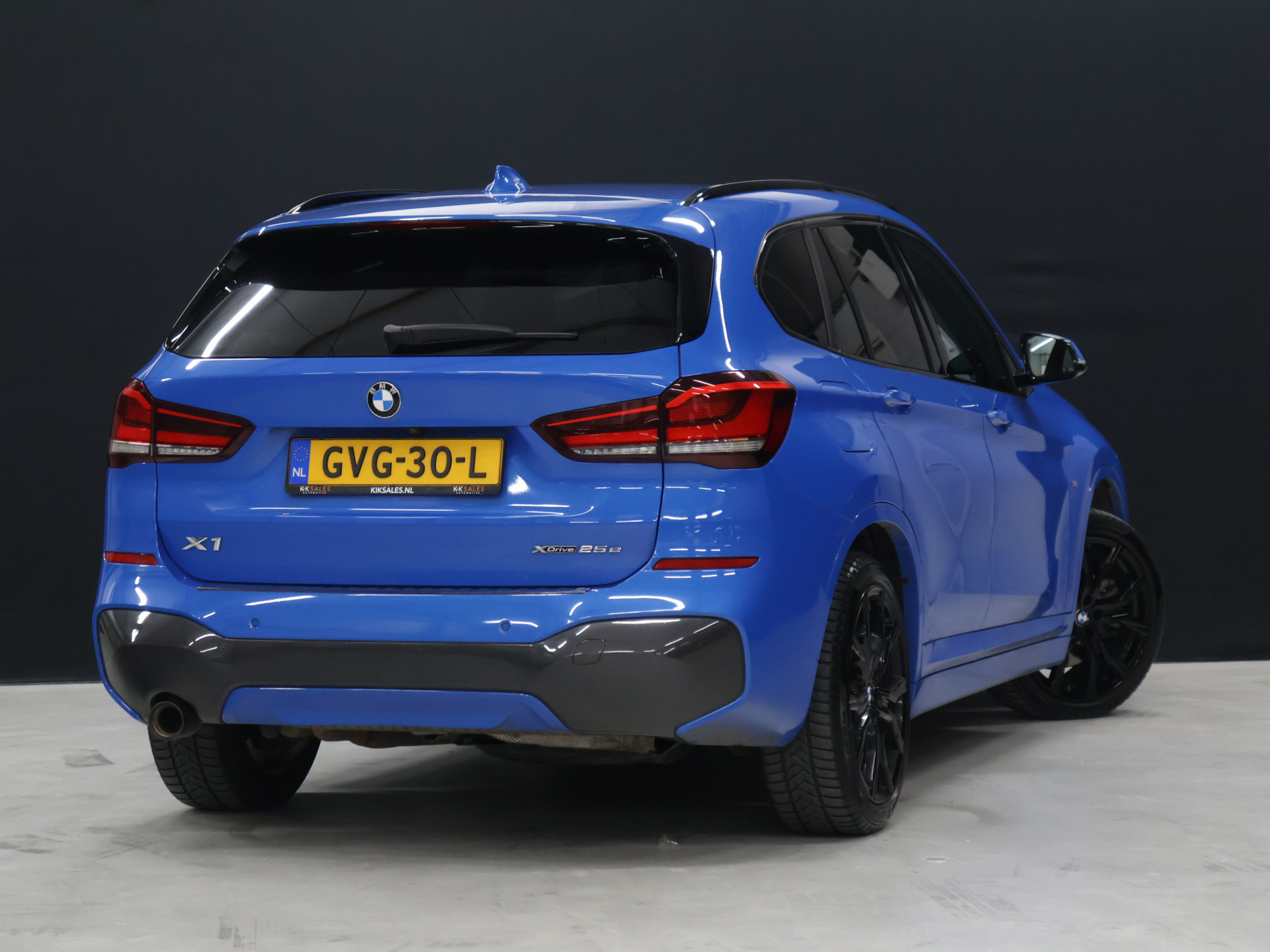 Foto van BMW X1 Xdrive25e