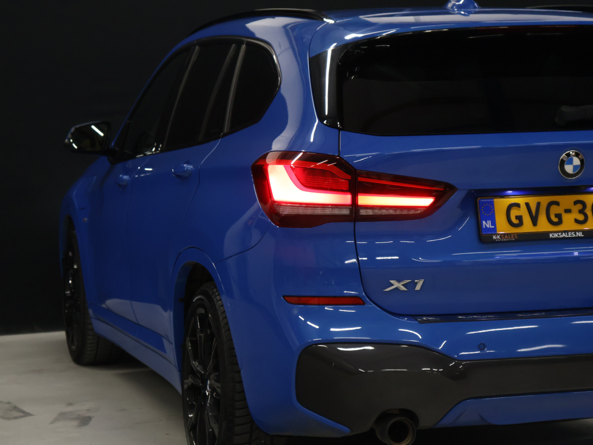Foto van BMW X1 Xdrive25e