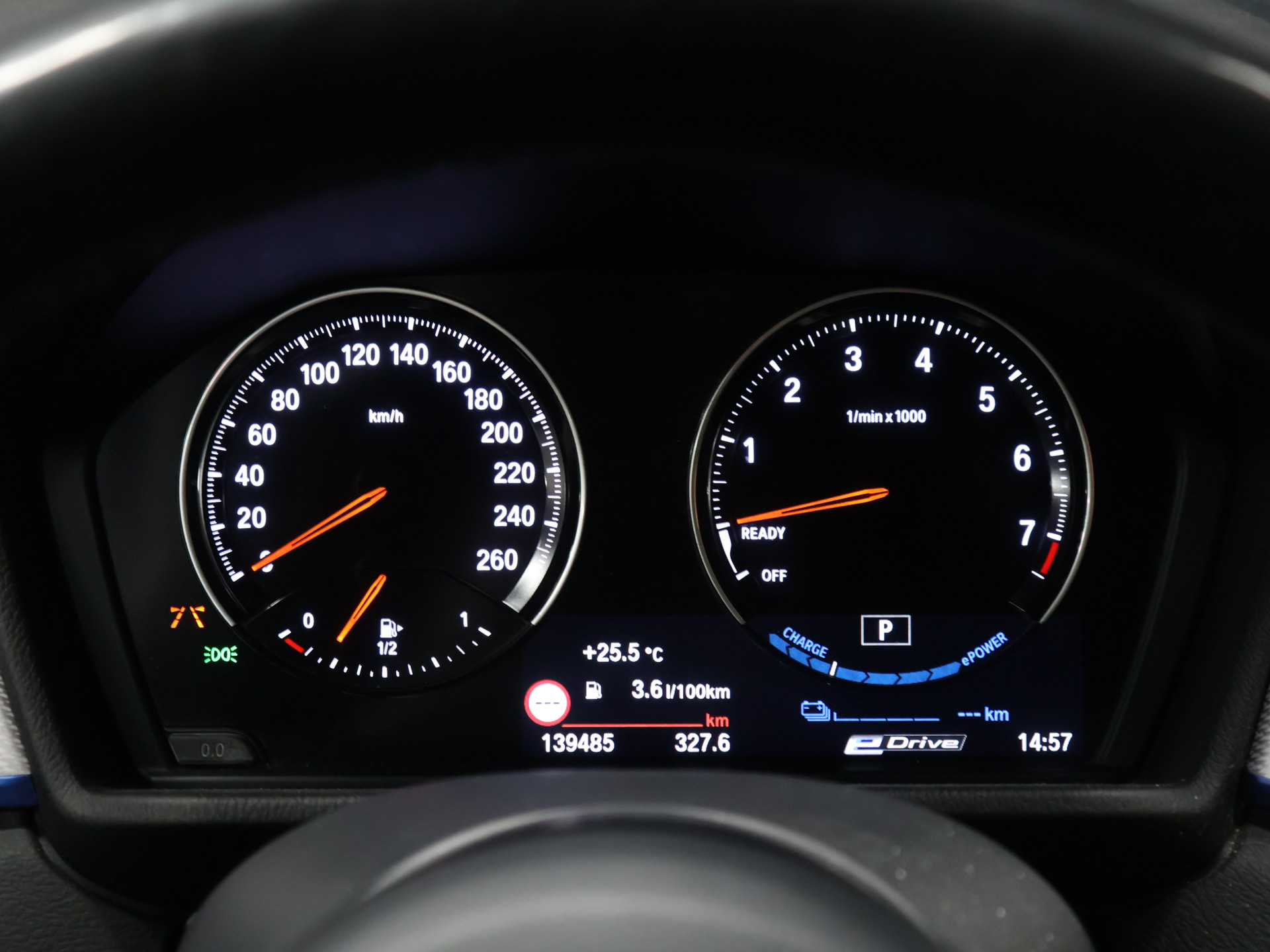 Foto van BMW X1 Xdrive25e