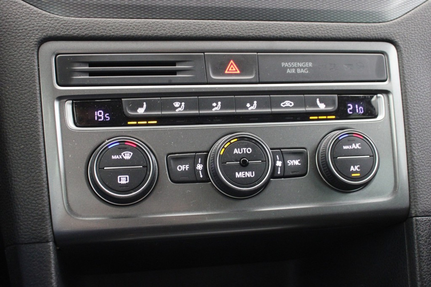 Foto van Volkswagen Golf Sportsvan