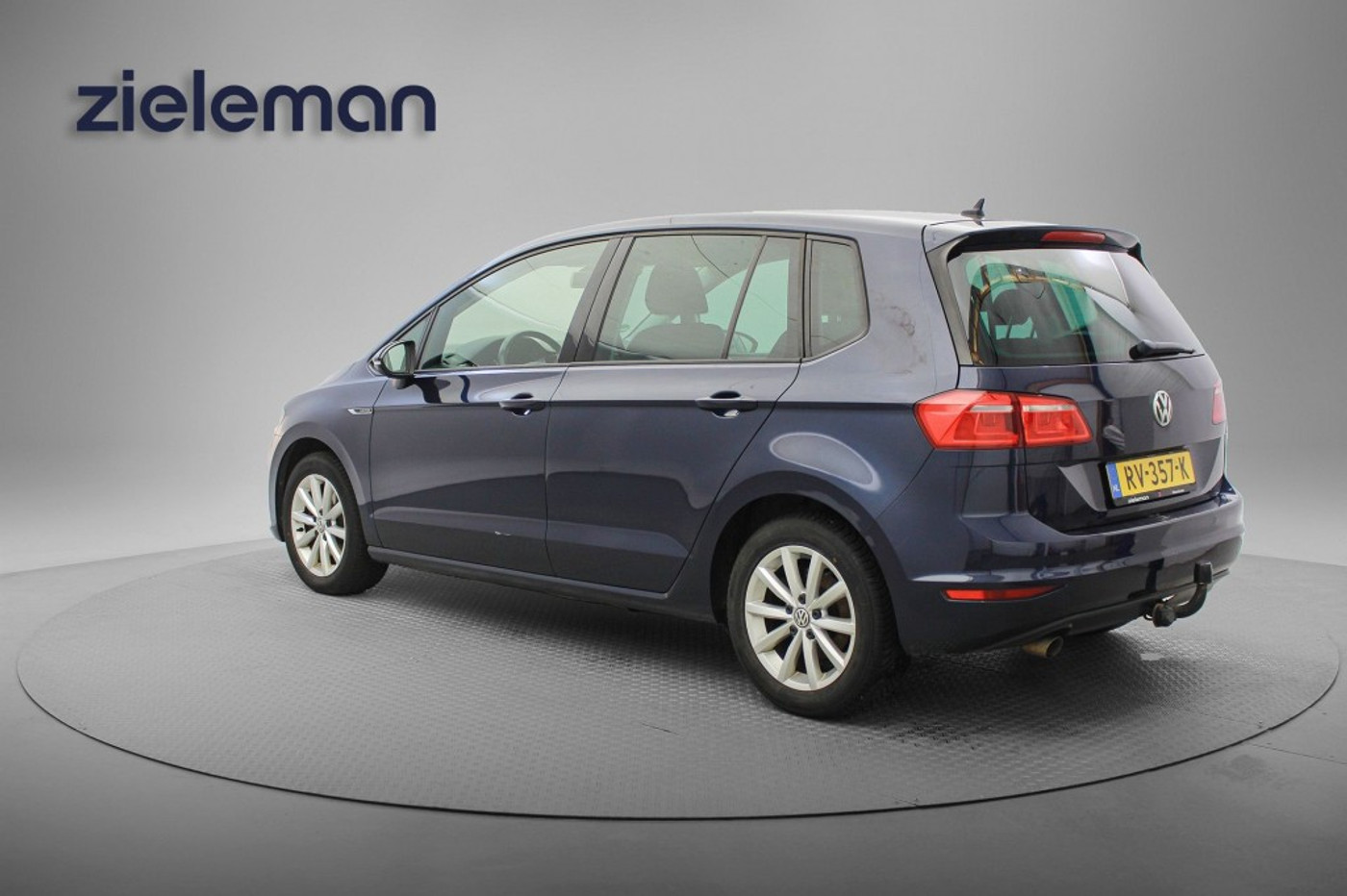 Foto van Volkswagen Golf Sportsvan